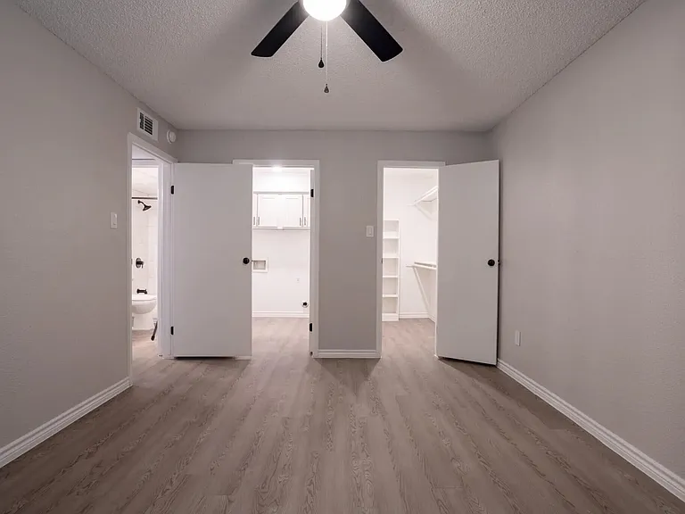 Skylar Pointe — Photo 13