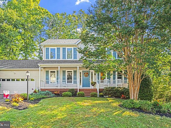 2nd image of 11905 Buttercup Ln