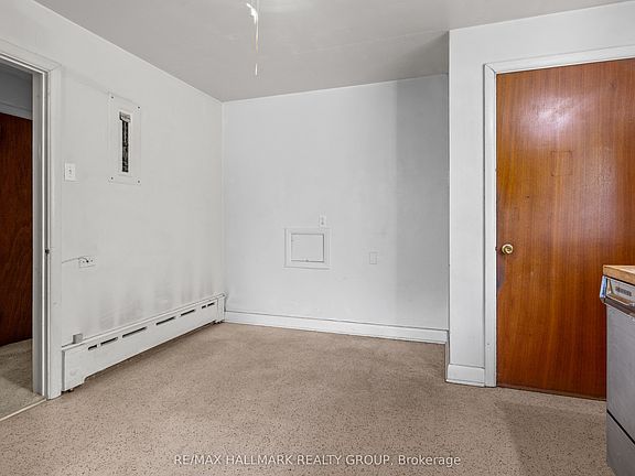 4th image of 492 Vernon Ave