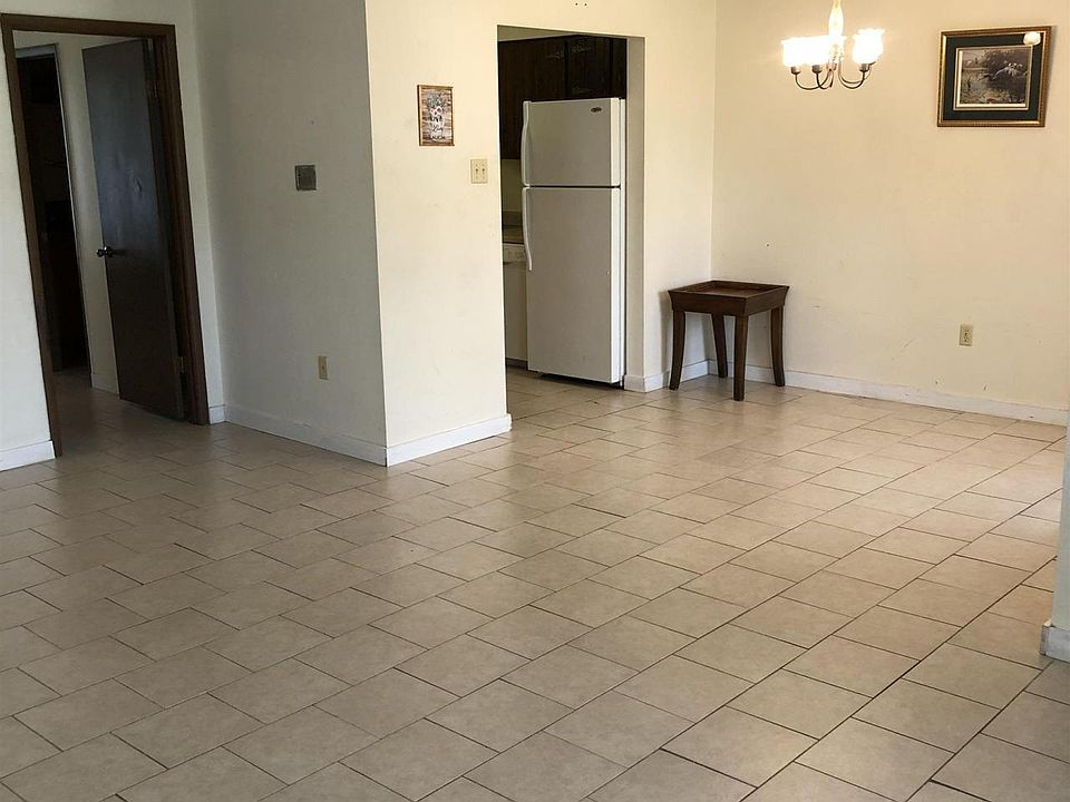 1st image of 3030 Congress Blvd APT 128