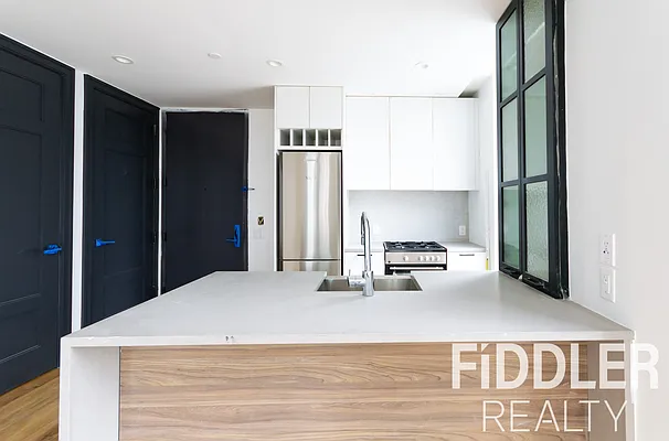 Rented by The KCI Group | media 3