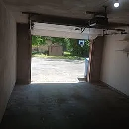 847 Walnut St — Photo 10