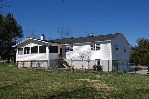 2nd image of 40 Shadow Valley Dr