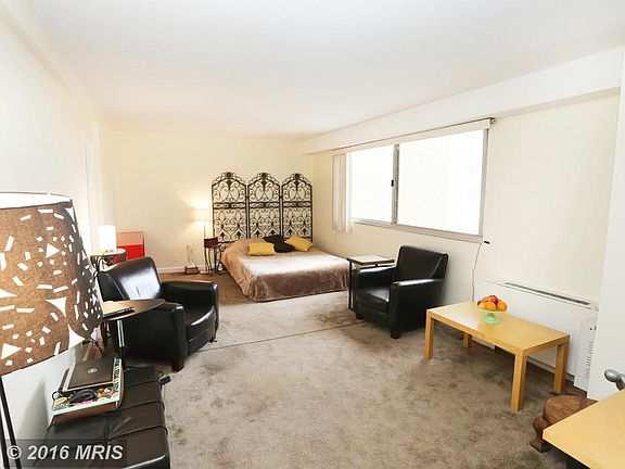 2nd image of 4515 Willard Ave APT 2220S