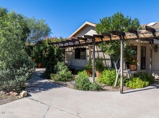 19 Escalones Ct, Nogales, AZ 85621