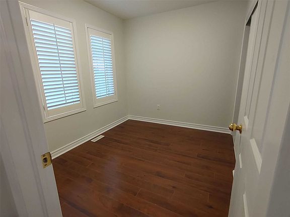 2nd image of 57 Westcliffe Cres