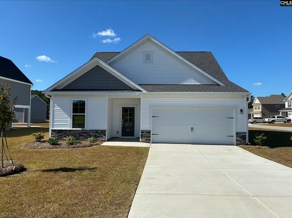 304 Red Sanddust Ct, Lexington, SC 29073
