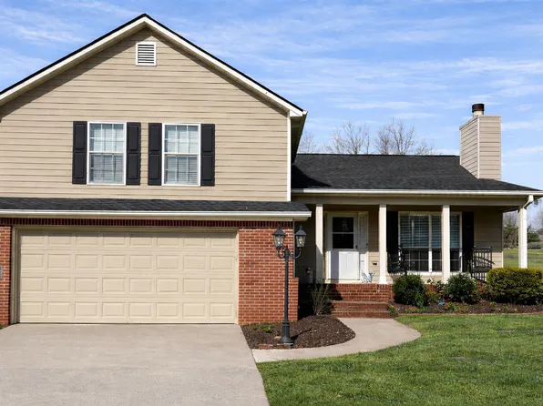 5472 Riverchase Dr, Flowery Branch, GA 30542