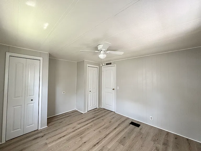 4152 Richmond Ave — Photo 12