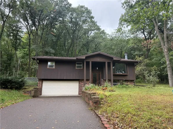1924 Noble Drive, Eau Claire, WI 54703