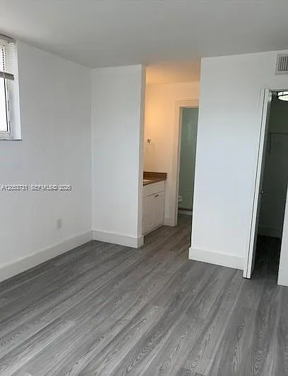 8101 Crespi Blvd #404 — Photo 11