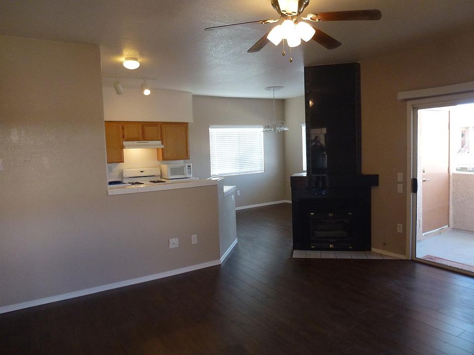 Entry - Living Room