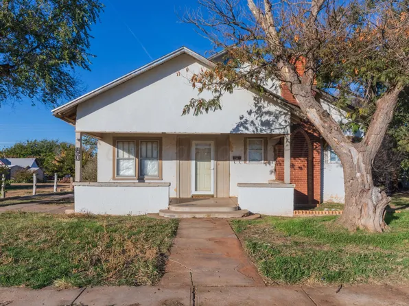 605 & 607 N Wall St, Shamrock, TX 79079