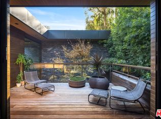 9551 Oak Pass Rd, Beverly Hills, CA 90210