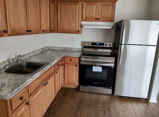 1155 E Laurel Dr #2, Salinas, CA 93905