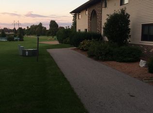 1735 Maricopa Dr APT C, Oshkosh, WI