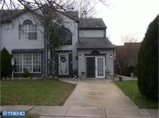 105 Crossings Way, Lindenwold, NJ 08021