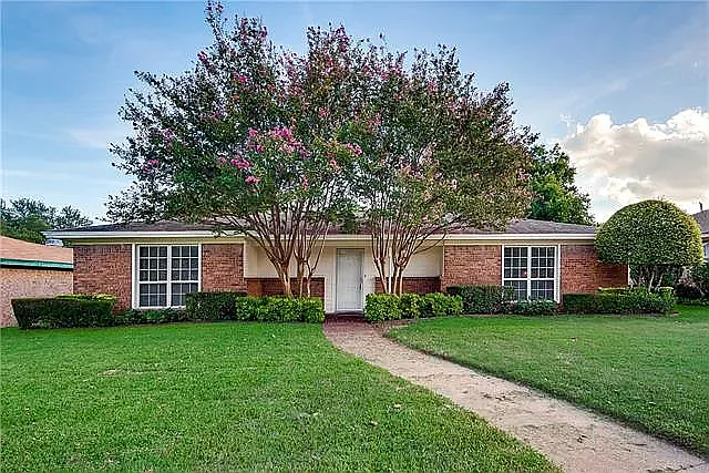 Front Yard