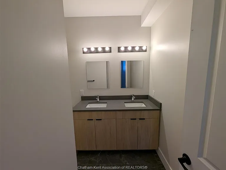 24254 Winter Line Rd #2B — Photo 7