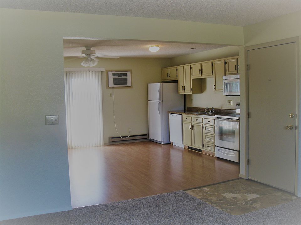 2nd image of 1421 Sourdough Ln #3