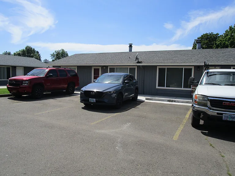 23212 NE Halsey St — Photo 1