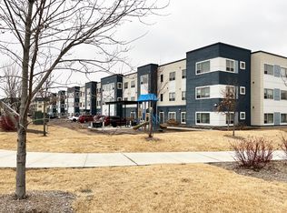 920 Patriot Dr, Mankato, MN 56001