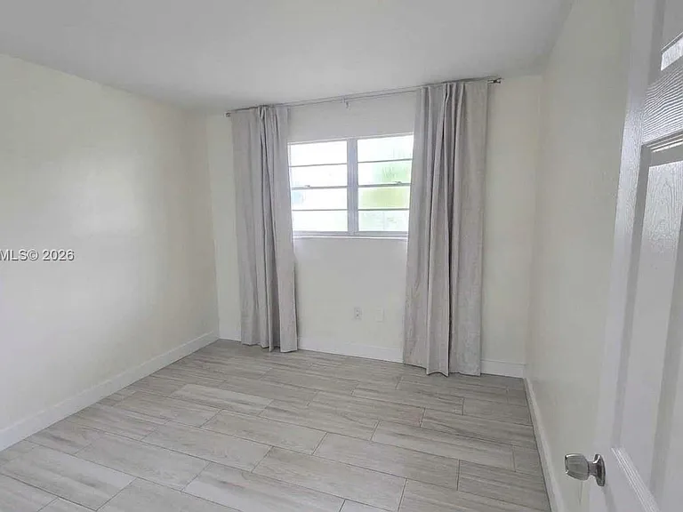 6904 N Kendall Dr #F305 — Photo 17
