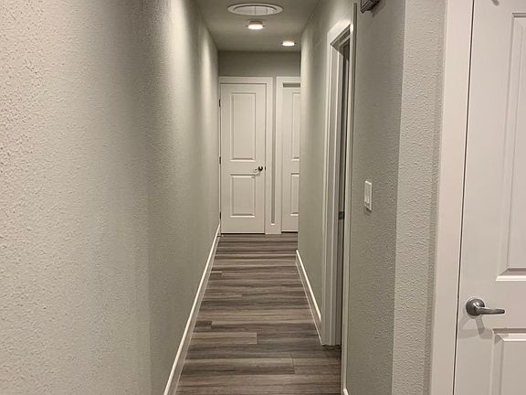 4th image of 1382 Darryl Dr