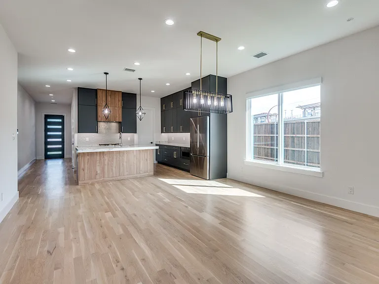 2805 Cherrywood Ave — Photo 6