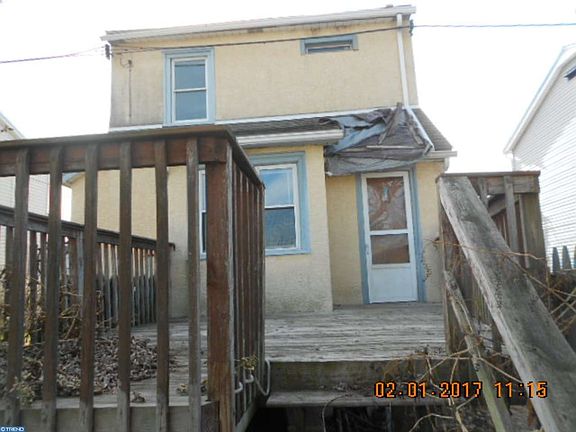 4th image of 433 Hillcrest Ave