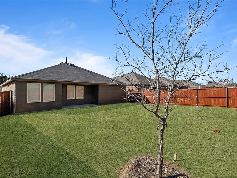 2319 Burleson Rd — Photo 22
