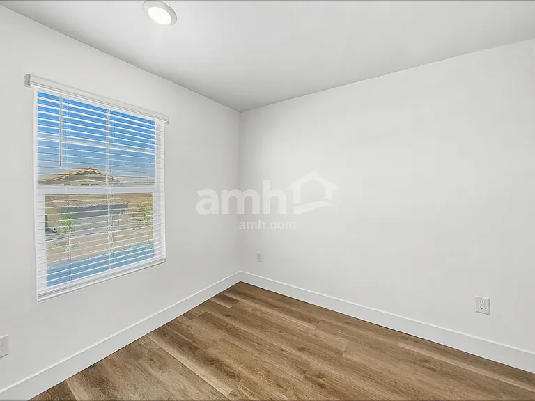 9579 Marchmont Rd — Photo 18