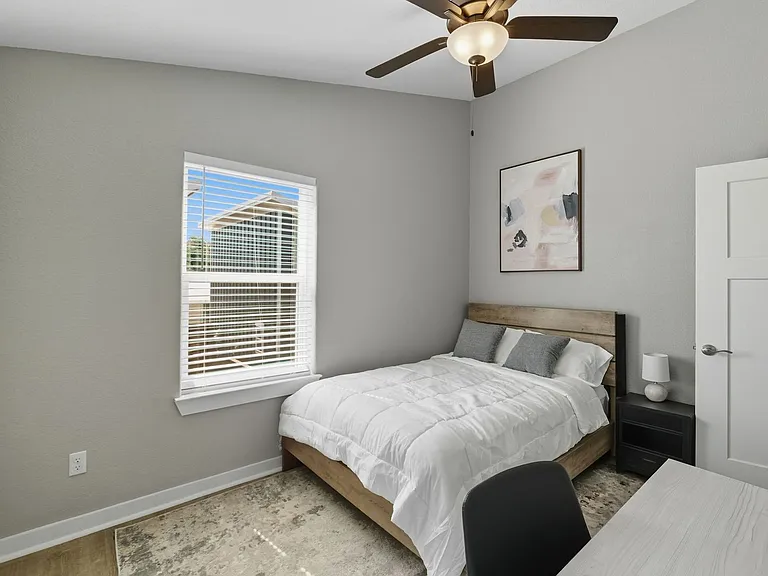20 Tate Lane — Photo 42