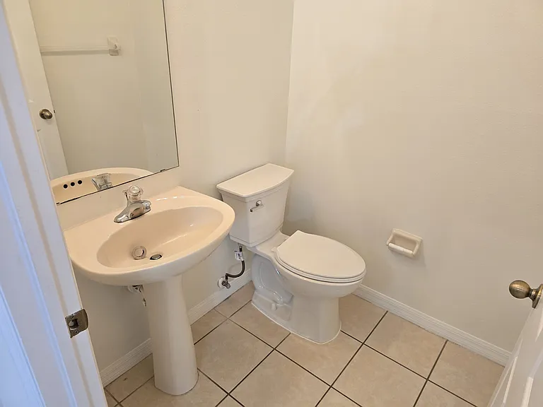 30202 Goodwick Way — Photo 10