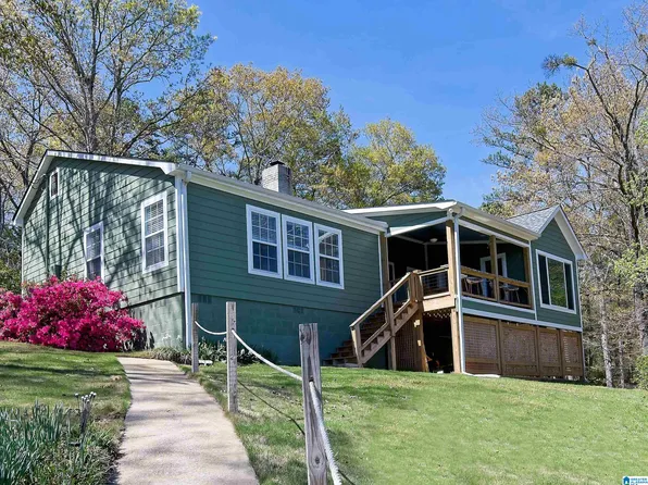 1521 Dye Creek Ln, Pell City, AL 35128
