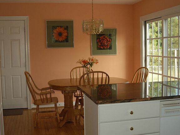 Kitchen includes dinette area
