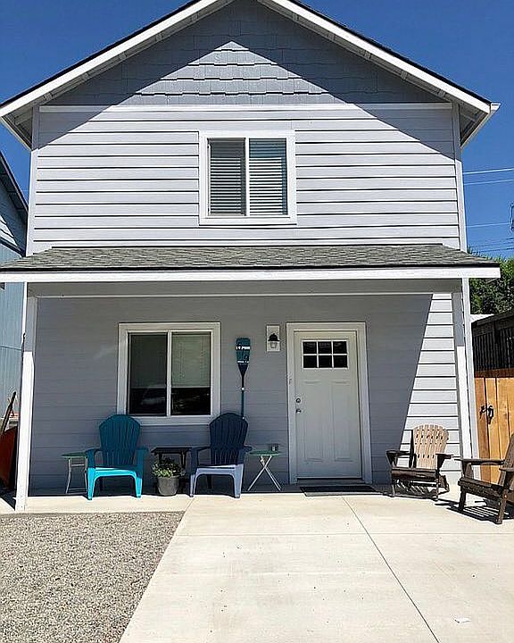 1st image of 619 E Wapato Ave