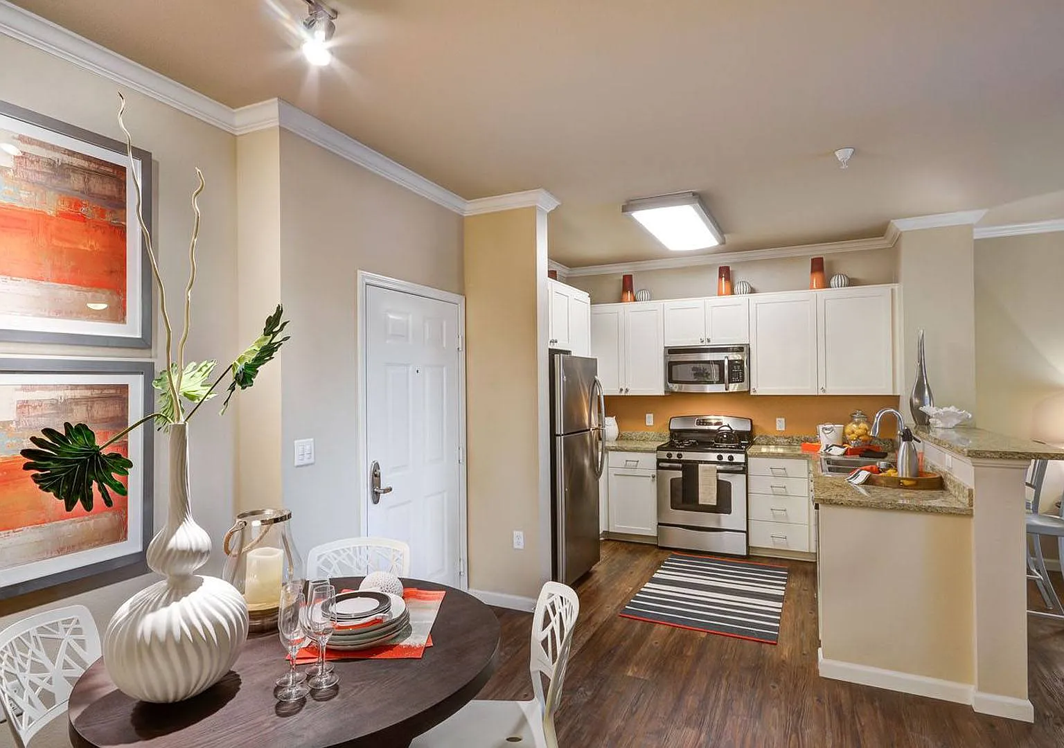 Terrena Apartment Homes — Photo 1