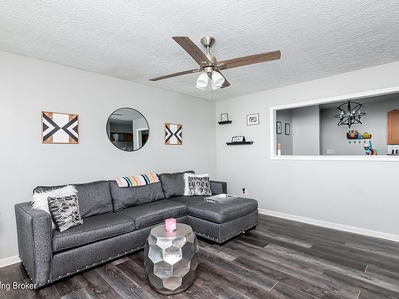5th image of 165 Vonda Ct