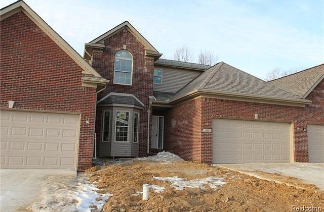 1st image of 9565 Kingsway Cir