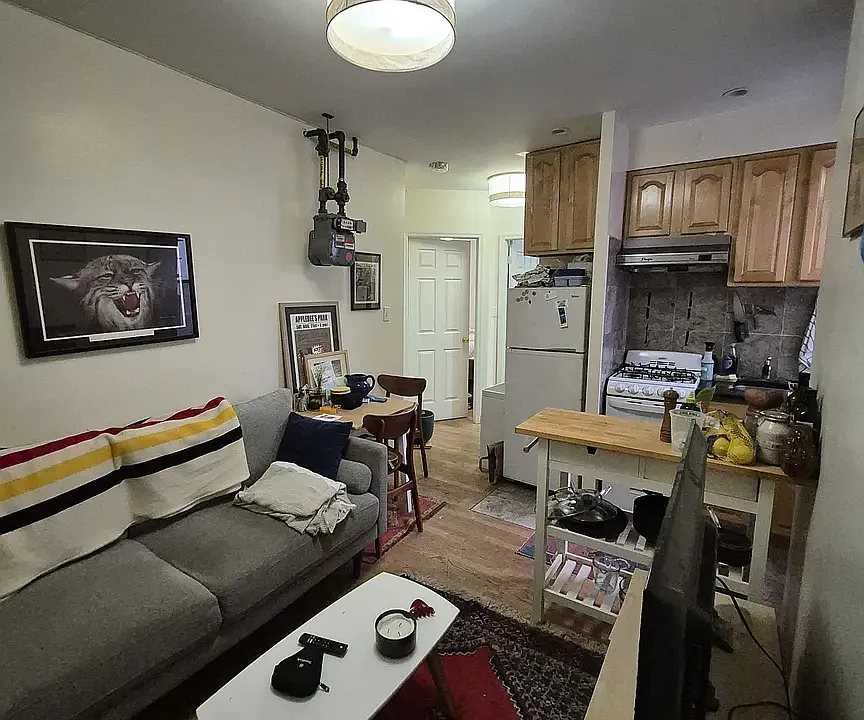 85 Kenmare St #9