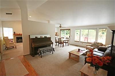 5th image of 26622 NE Miller St