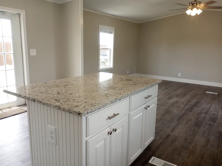 5697 Highway 71 S — Photo 19