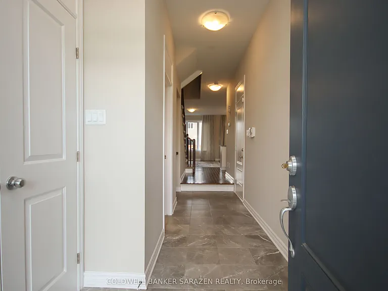 4043 Kelly Farm Dr — Photo 7