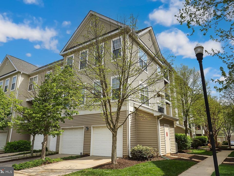 2nd image of 5150 Brittney Elyse Cir #T