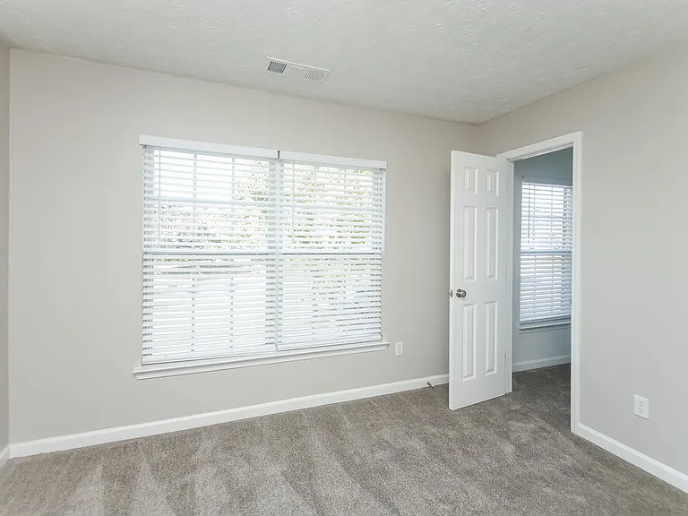 8202 Camp Hill Ct — Photo 13