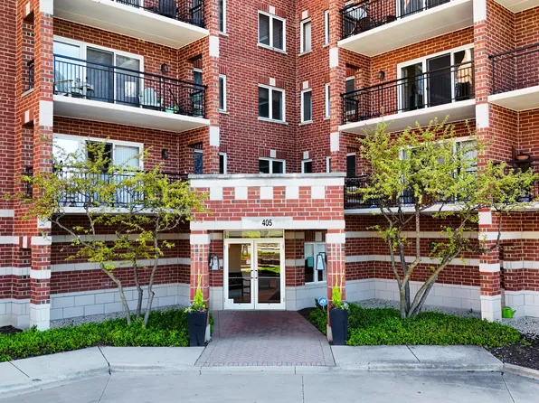 405 W Front St APT 409, Wheaton, IL 60187