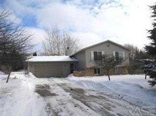 4800 S Pheasant Ln, Sioux Falls, SD 57108