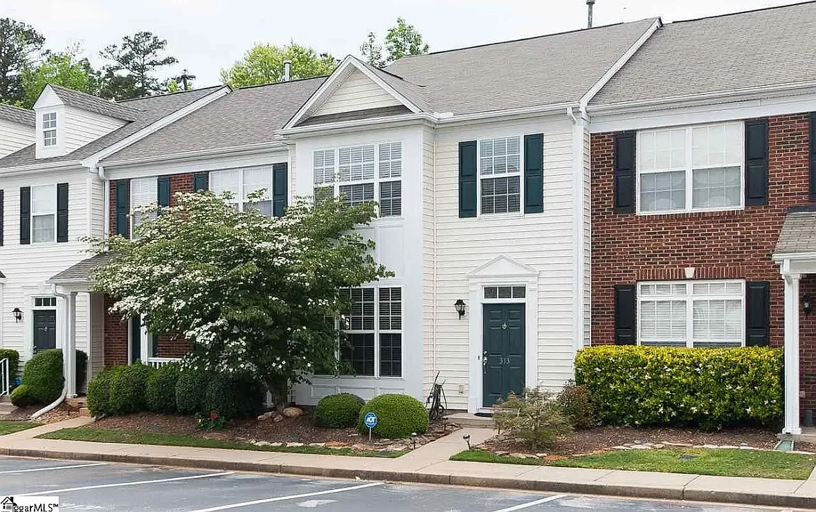 2 bed, 2.5 bath, 1500 sqft, $1,700 — Photo 1