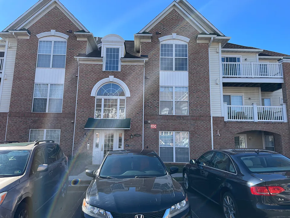 2100 Wayside Dr #D3
